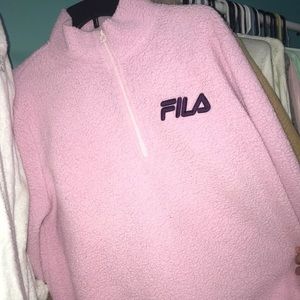 Women’s pink Fila top